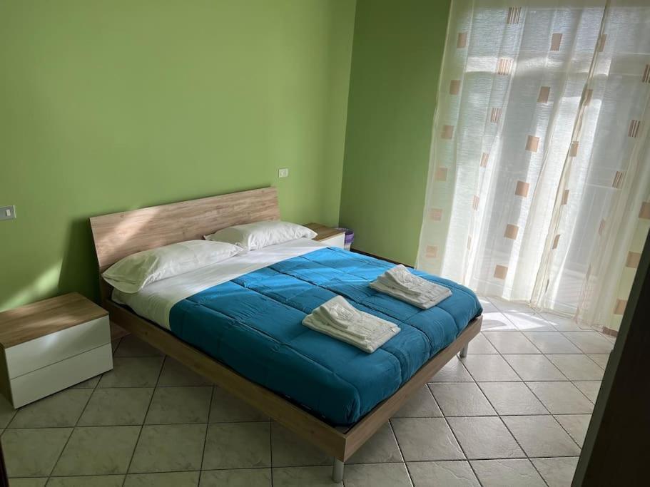 Orio Relax 24H Airport 1 - 3 Minute From Arrival By Bus Leilighet Bergamo Eksteriør bilde